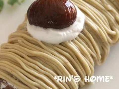 ふわふわ生地で栗たっぷり♪モンブランロール